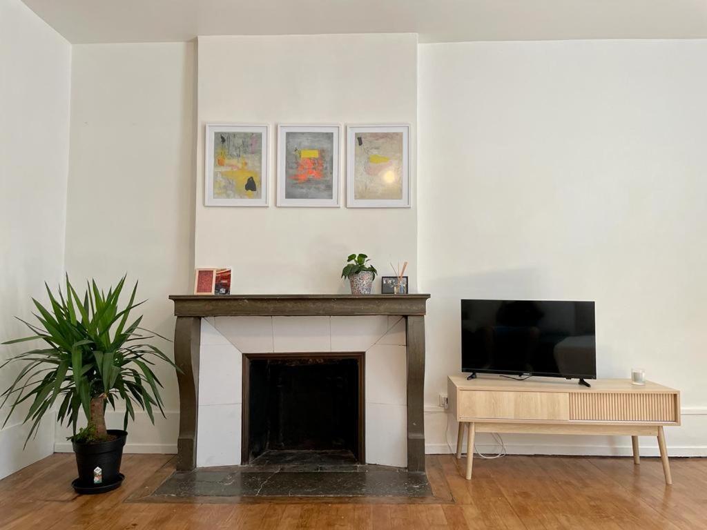 Appartement Citadelle-Victor-Hugo Μπεζανσόν Εξωτερικό φωτογραφία