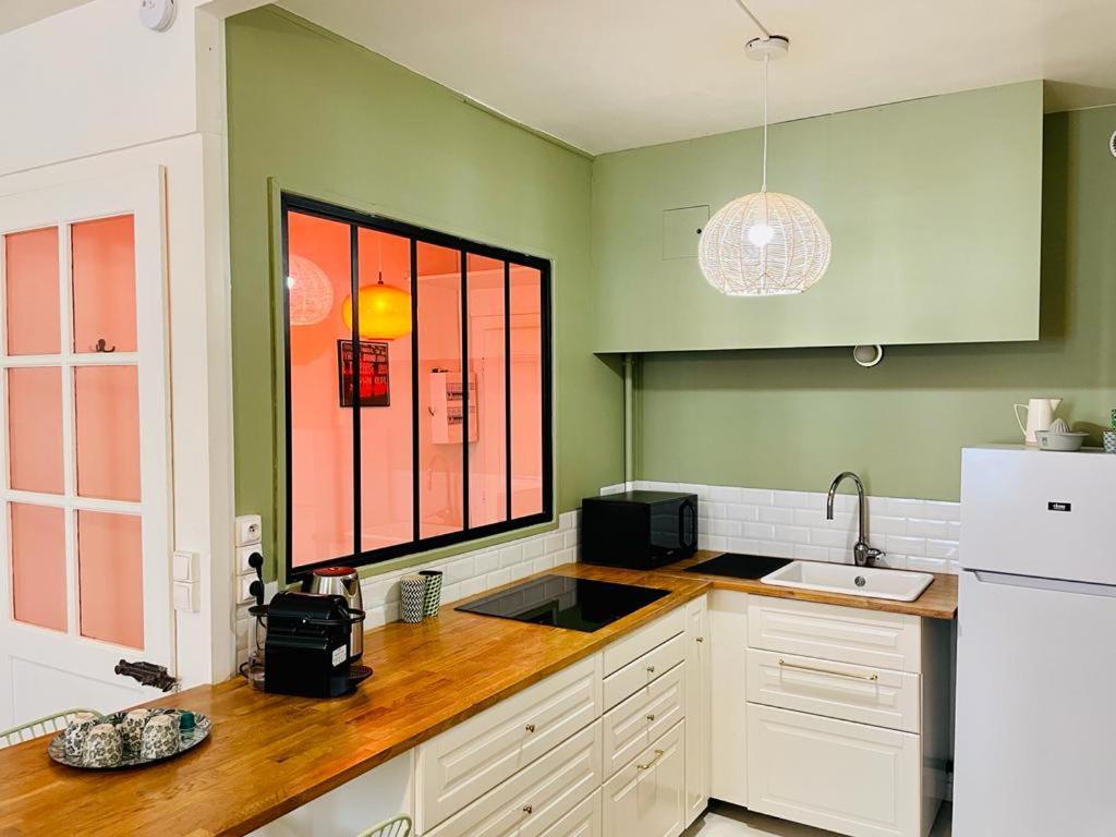 Appartement Citadelle-Victor-Hugo Μπεζανσόν Εξωτερικό φωτογραφία